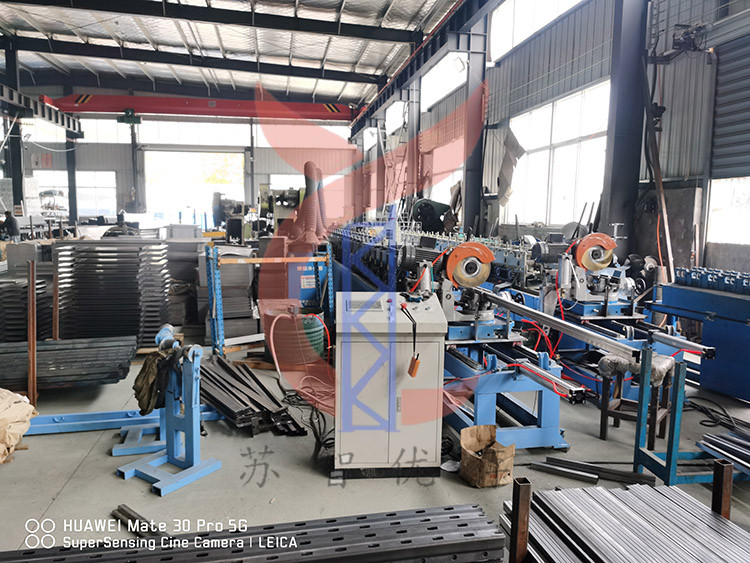 生產(chǎn)車(chē)間