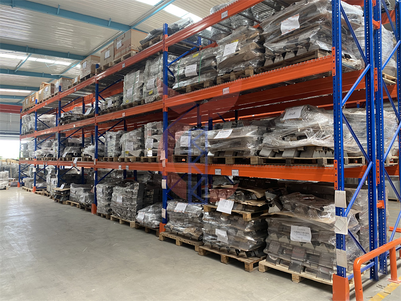 重型貨架帶層板