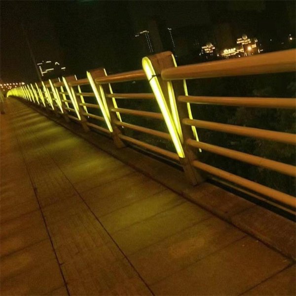 河道燈光護(hù)欄