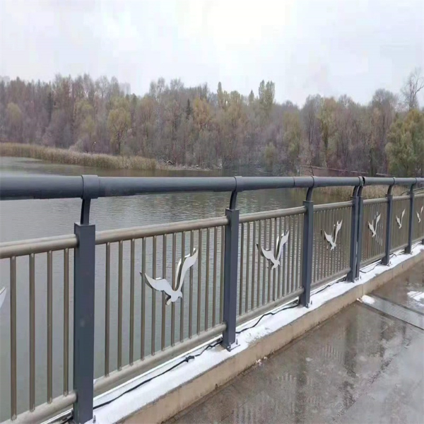 河道護(hù)欄